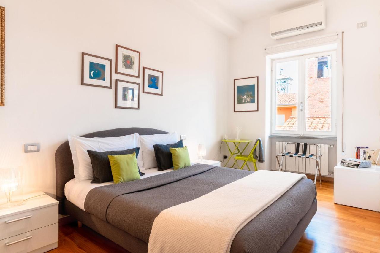 Luxury Flat In Town - Lucca City Center Esterno foto